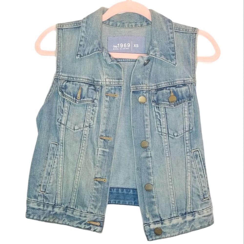 GAP 1969 Distressed Button Down Denim Jean Vest